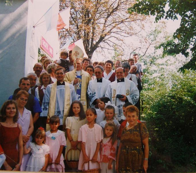 parafia polskokatolicka 1_99.jpg - Rok 2002. Odpust parafialny.